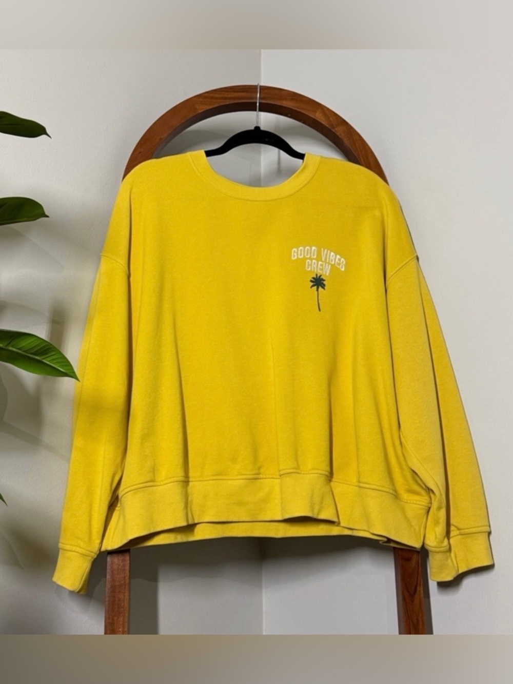 Old Navy 2X Mustard Yellow Good Vibes Crew Long Sleeve Pullover Sweatshirt - Picture 1 of 10